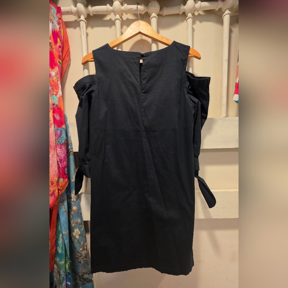 BOUTIQUE DESIGNER (MAP- DESIGNER) Black Cold-Shoulder Tie-Sleeve Women's Dress